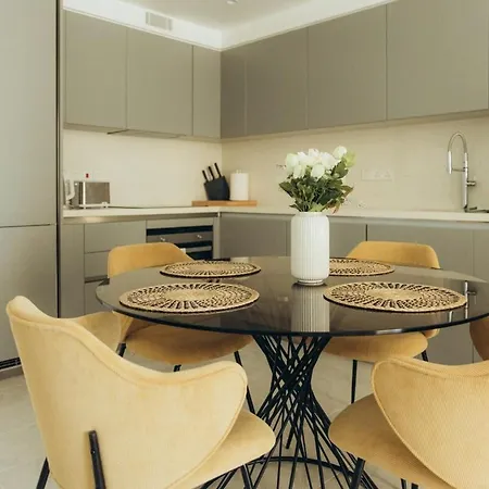 New Lux Seaview 1br, Sun Resort, Pool & * Ajía Nápa